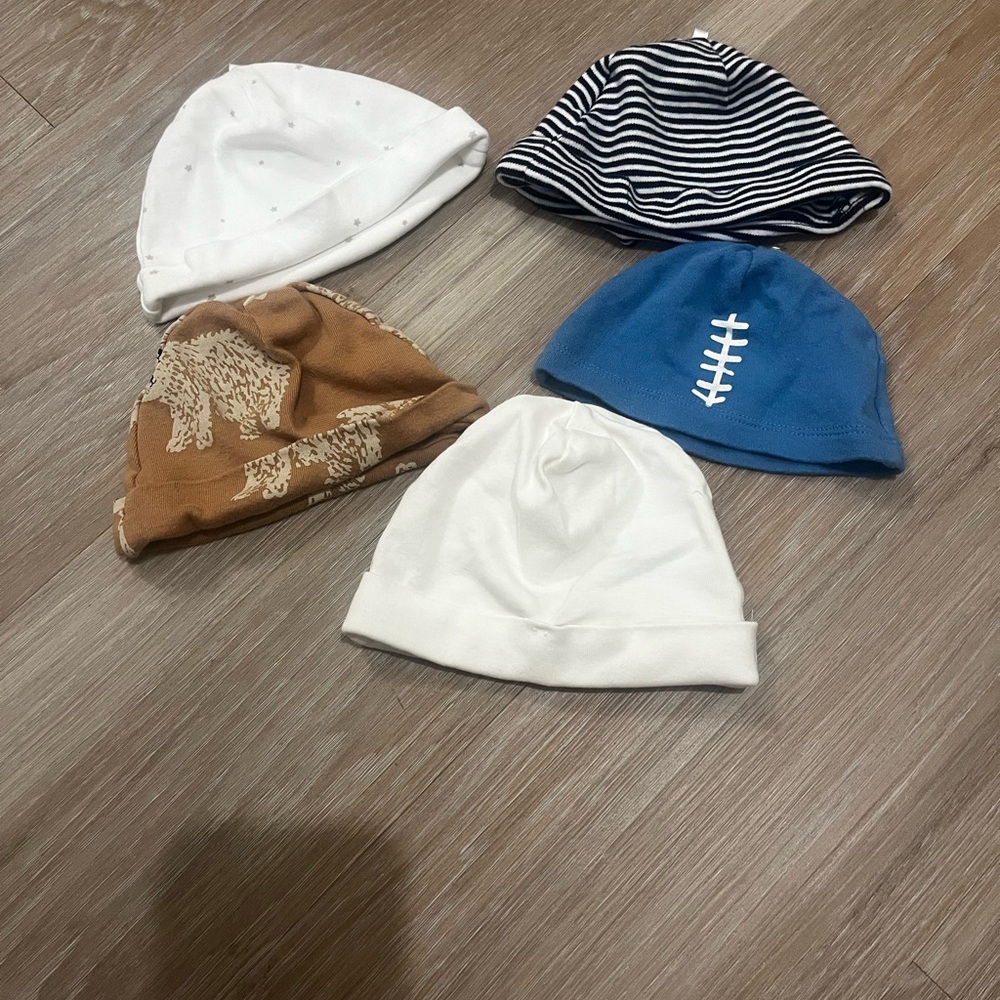 Newborn Assorted Beanie Set 100% cotton